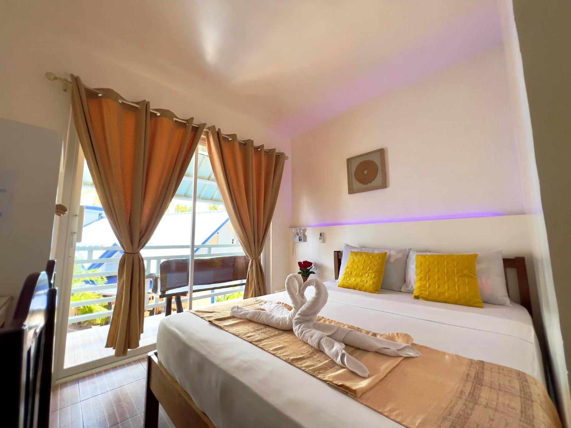 Foxtail Siargao Island Guesthouse General Luna  Bagian luar foto